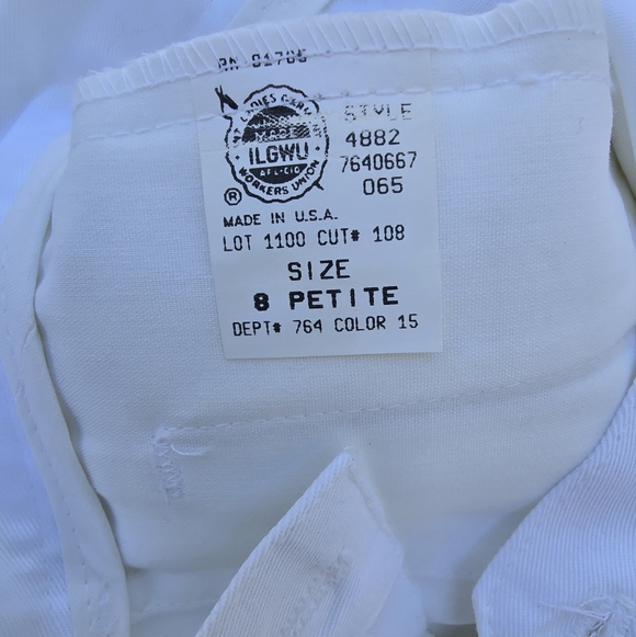 Hunt Club Classic White Shorts - Picture 10 of 10